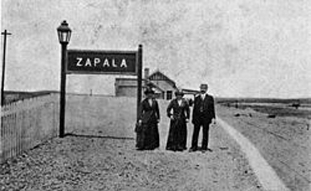 250px-Zapala_Station_Opening_Day