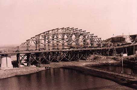 ConstruccionPuenteCarretero
