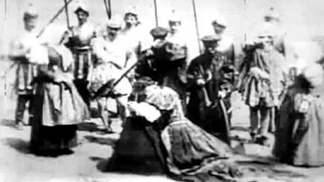 The-Execution-Of-Mary-Quenn-Of-Scots-1--644x362